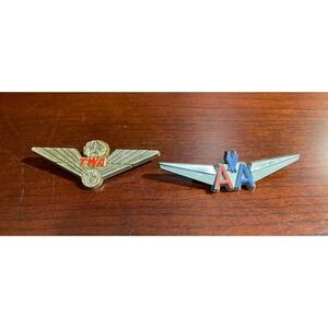 Set Of 2 Plastic Airline Wings Pin Lot TWA And AA Junior Wing Pin Badges